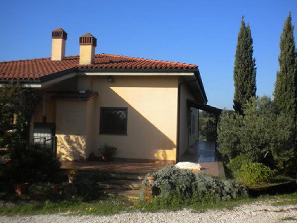 Bed and Breakfast Le Tre Querce Фиано-Романо Экстерьер фото